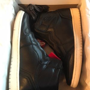 Nike Jordan’s black zipper sneakers size 8.5